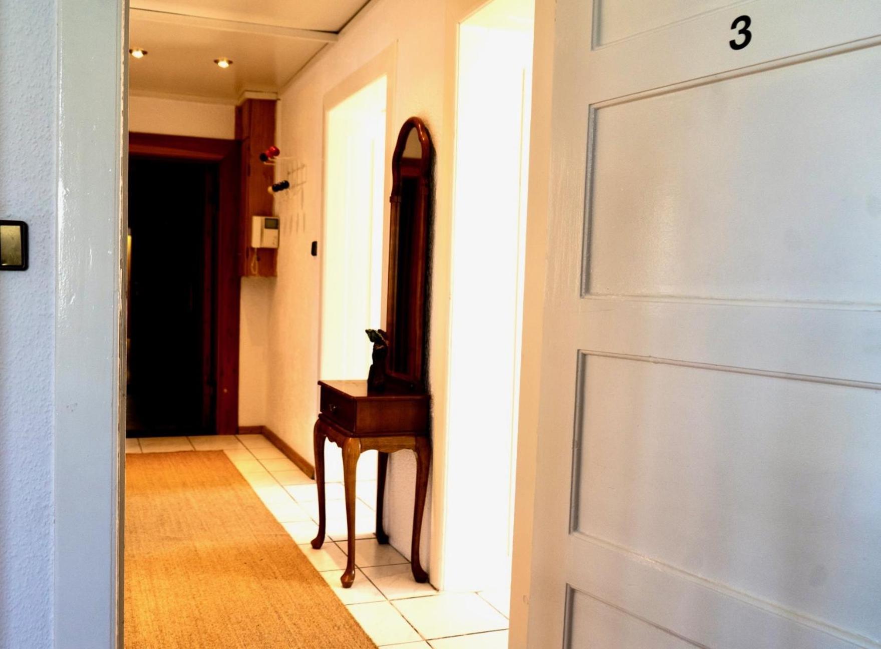 Hotel Nest Берлин Екстериор снимка