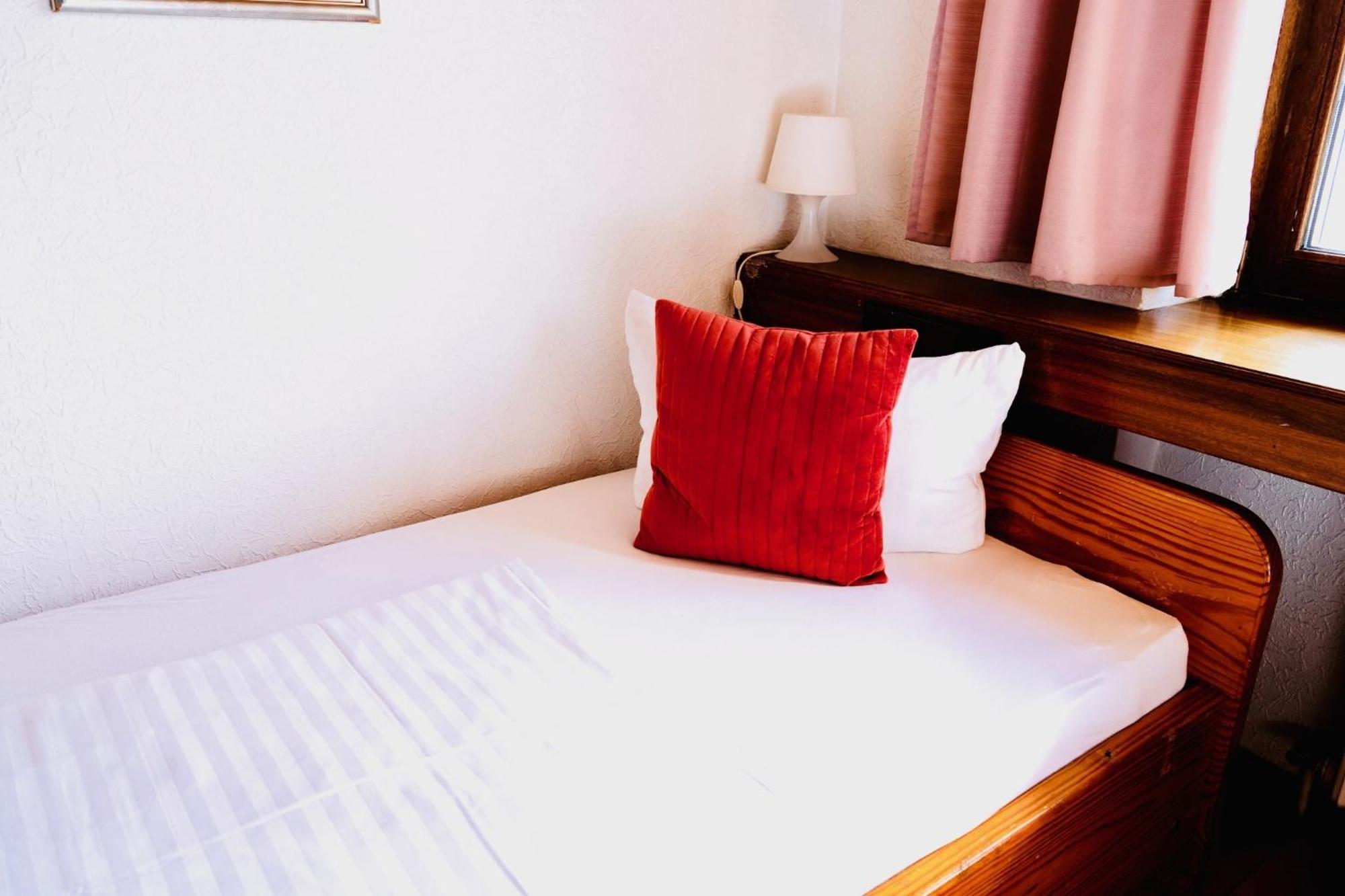Hotel Nest Берлин Екстериор снимка