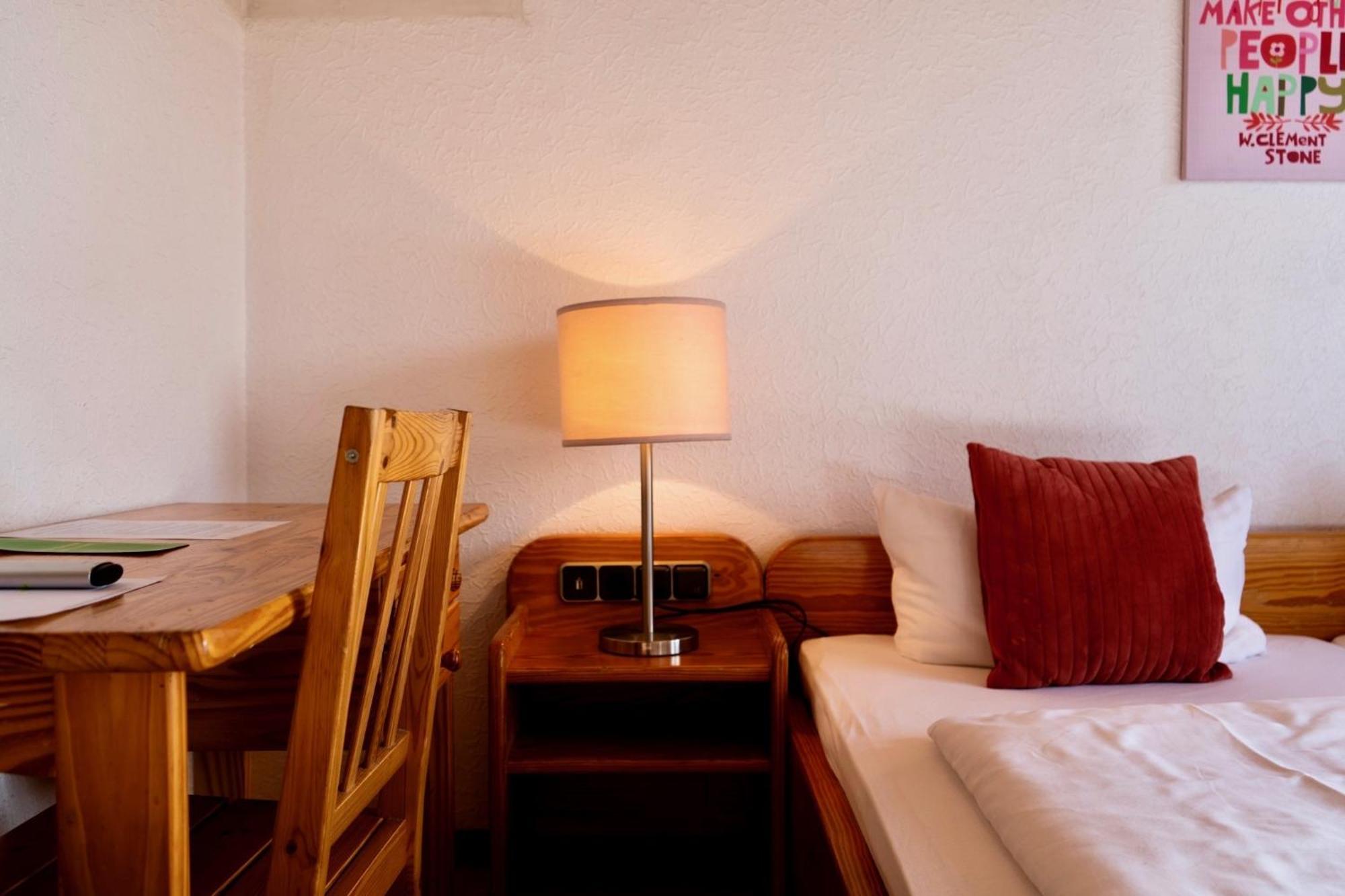 Hotel Nest Берлин Екстериор снимка