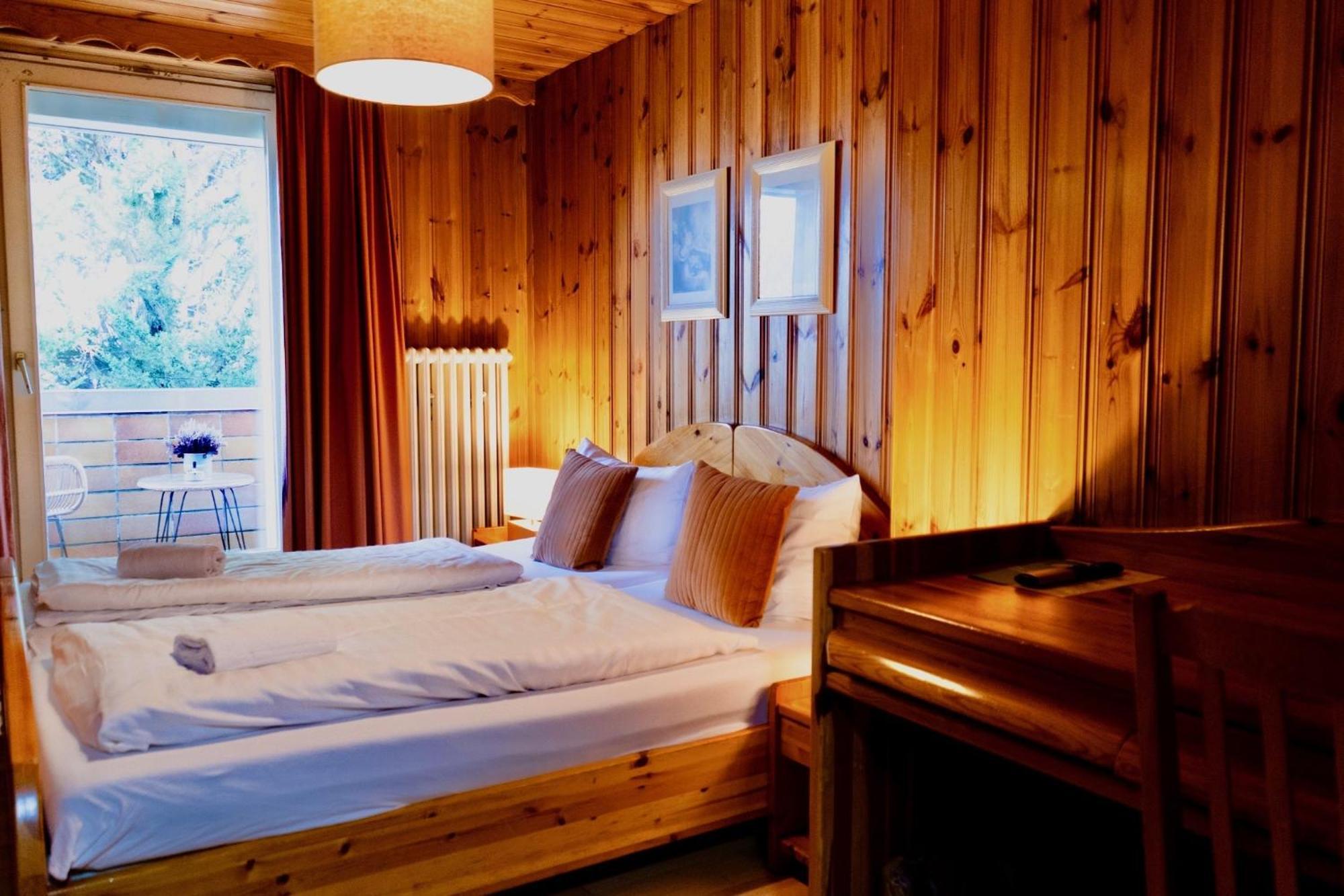 Hotel Nest Берлин Екстериор снимка
