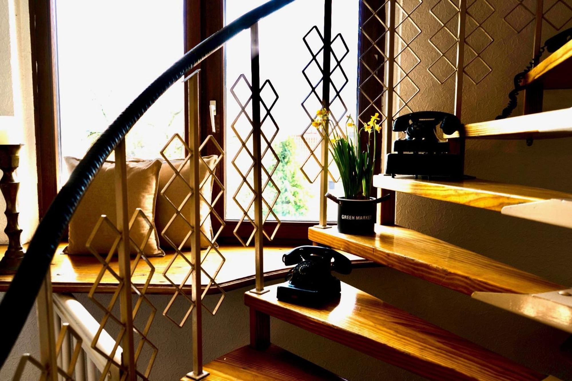 Hotel Nest Берлин Екстериор снимка