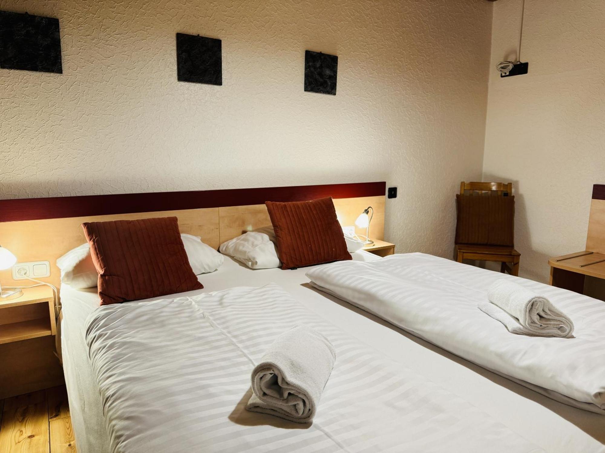 Hotel Nest Берлин Стая снимка